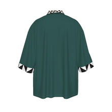 Load image into Gallery viewer, Snakey Dark Green Unisex Kimono
